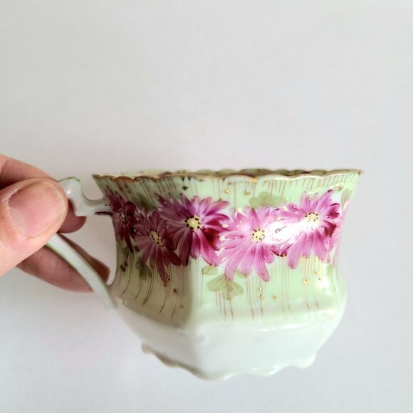 Antique porcelain tea cup with saucer with pink floral design and gold trim. - Picture 11 of 13